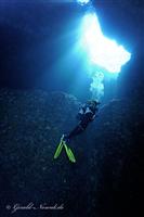 Croatia Diving: diver at the blue hole